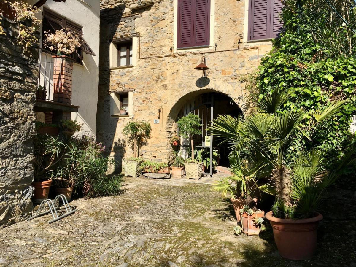 Borgata Cantone Country House B&B Garlenda Extérieur photo
