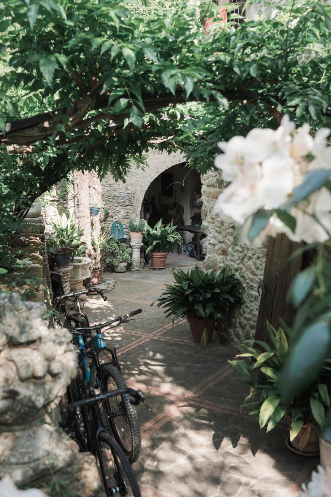 Borgata Cantone Country House B&B Garlenda Extérieur photo